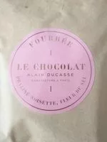 Mängden socker i Le chocolat Alain ducasse fourrée praliné noisette fleur de sel