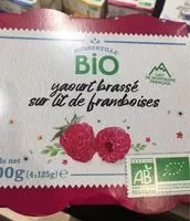 Mängden socker i Yaourt brassé sur lit de framboises