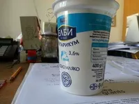 Mängden socker i Краве кисело мляко 3.6%