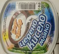 Mängden socker i Цедено кисело мляко 10%