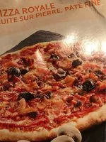 Mängden socker i Pizza royale cuire sur pierre pata fine