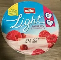 Mängden socker i Muller light raspberry and cranberry yoghurt