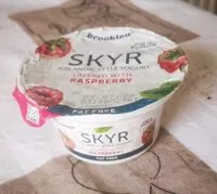 Mängden socker i Skyr layered with strawberry (fat free)