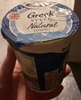 Mängden socker i Greek style natural yoghurt