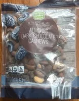 Mängden socker i Almonds dark chocolate cashews