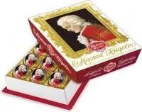 Mängden socker i Reber Mozart-kugeln 240G