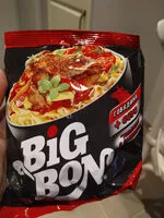 Mängden socker i instant noodles with beef and tomato sauce