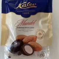 Mängden socker i Mandel tumedas sokolaadis