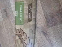 Mängden socker i ekologiški viso grūdo spagėčiai