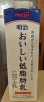 Mängden socker i おいしい低脂肪乳