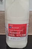 Mängden socker i Scottish fresh pasturised skimmed milk