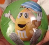 Mängden socker i M&M'S Peanut Mini Lentil Tin 45G