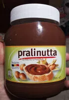 Mängden socker i горіхова паста Pralinutta