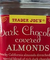 Mängden socker i Dark chocolate covered almonds