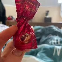 Mängden socker i Wiśnia w alkoholu