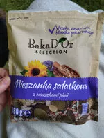 Mängden socker i Mieszanka sałatkowa z orzeszkami pinii