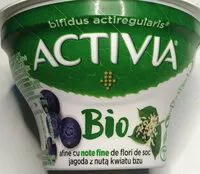 Mängden socker i Jogurt Bio o smaku jagoda-kwiat czarnego bzu ze szczepem bakterii ActiRegularis.