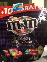 Mängden socker i Peanut Intense 65% de cacao Cacahuètes enrobées de chocolat  noir et dragéifiées