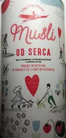 Mängden socker i Musli z truskawkami, czerwonymi porzeczkami i czekoladą mleczna
