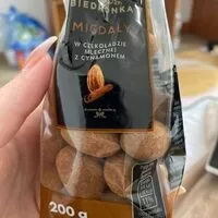 Mängden socker i Migdały W czekoladzie z cynamonem