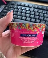 Mängden socker i Full cream vanilla flavored yogurt with mini bits