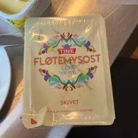 Mängden socker i Fløtemysost lett