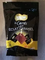 Mängden socker i NESTLE LES CARRES Dégustation Lait Caramel Pointe de Sel 200g