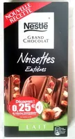 Mängden socker i NESTLE GRAND CHOCOLAT Chocolat au Lait Noisettes Entières 200g