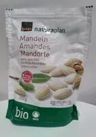 Mängden socker i Mandeln ganz, geschält