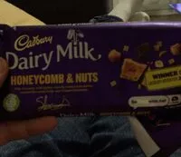 Mängden socker i Dairy milk honeycomb & nuts