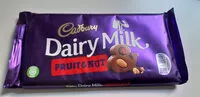 Mängden socker i Dairy Milk Fruit and Nut Chocolate Bar
