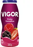 Mängden socker i Iogurte Parcialmente Desnatado Frutas Vermelhas Vigor Frasco 180g