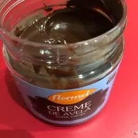 Mängden socker i Creme de avelã extra cacau