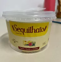 Mängden socker i Pastel de queijo com goiabada