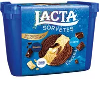 Mängden socker i Sorvete 3 Chocolates Lacta Pote 1,5l