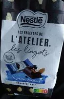 Mängden socker i NESTLE LES RECETTES DE L'ATELIER - Lingots Chocolat noir myrtilles amandes noisettes - 152,6g