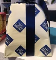 Mängden socker i Pandoro incartato a mano