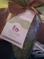 Mängden socker i Uovo di Pasqua bianco Pralinato a mano con pistacchi tostati
