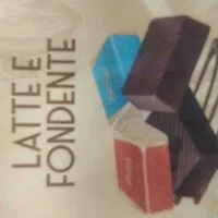 Mängden socker i Latte e fondente cioccolatini