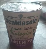 Mängden socker i yoghurt bianco biologico ribes nero