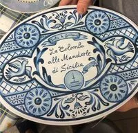 Mängden socker i La colomba alle mandorle di sicilia