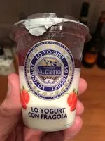 Mängden socker i lo yoghurt colato con fragola