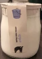 Mängden socker i yogurt di latte di bufala bianco