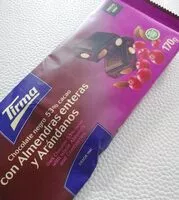 Mängden socker i Chocolate negro con almendras y arándanos