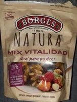 Mängden socker i Natura cóctel de nueces y frutos rojos envase 120 g