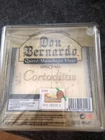 Mängden socker i Queso viejo manchego oveja graso elaborado con