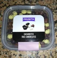 Mängden socker i Cacahuetes Tres Chocolates