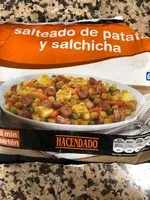 Mängden socker i Salteado de patatas y salchichas