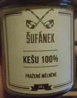 Mängden socker i kešu 100 % pražené mělněné