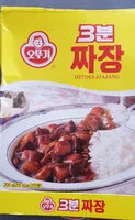 Mängden socker i Ottogi Jjajang Sauce